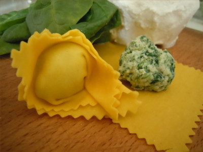 Ravioli con ricotta e spinaci